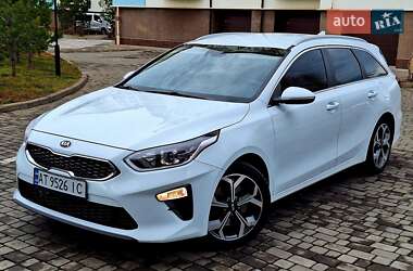 Универсал Kia Ceed 2019 в Калуше