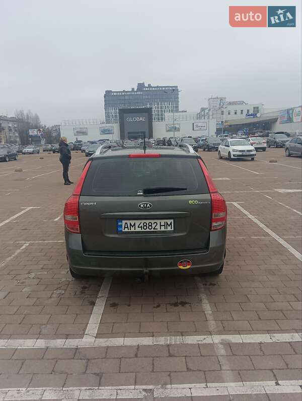 Универсал Kia Ceed 2011 в Житомире