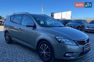 Универсал Kia Ceed 2011 в 