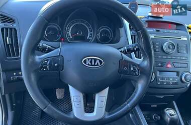 Универсал Kia Ceed 2011 в 