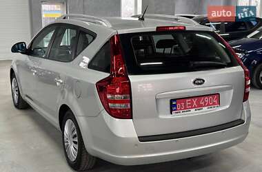 Універсал Kia Ceed 2009 в Кам'янському