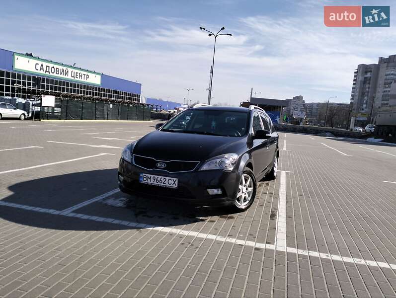 Универсал Kia Ceed 2010 в Сумах
