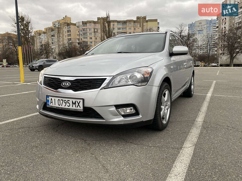 Універсал Kia Ceed 2010 в Броварах