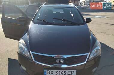 Універсал Kia Ceed 2010 в Житомирі