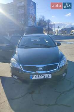 Універсал Kia Ceed 2010 в Житомирі