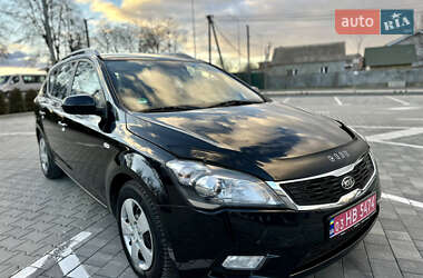 Універсал Kia Ceed 2011 в Вінниці