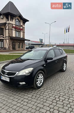 Универсал Kia Ceed 2011 в Червонограде