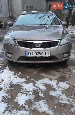 Універсал Kia Ceed 2010 в Черкасах