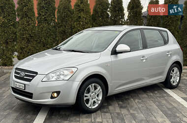 Хетчбек Kia Ceed 2008 в Луцьку