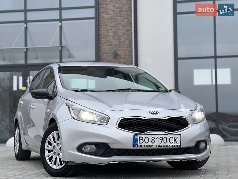 Хэтчбек Kia Ceed 2012 в Тернополе