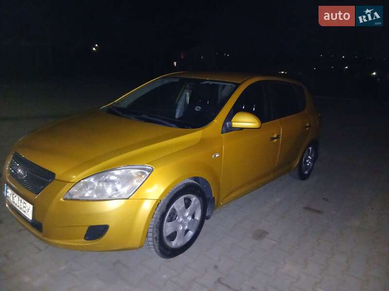 Хэтчбек Kia Ceed 2007 в Хмельницком