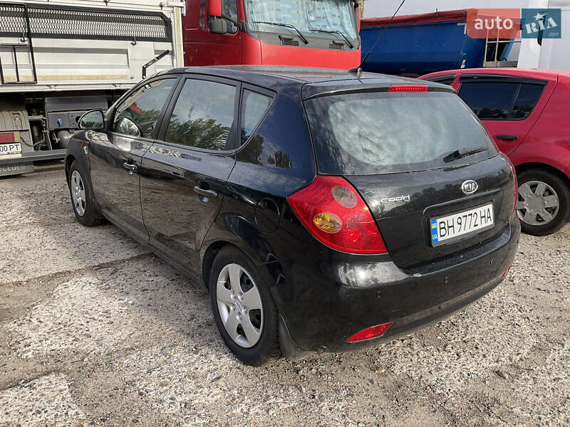 Kia Ceed 2008