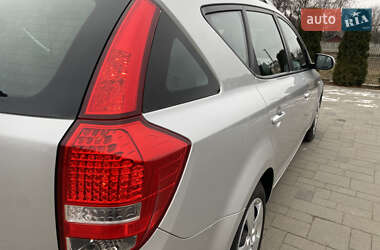 Універсал Kia Ceed 2010 в Луцьку