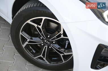 Хетчбек Kia Ceed 2019 в 