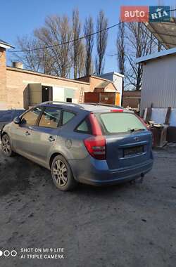 Универсал Kia Ceed 2009 в Луцке