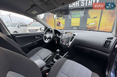 Хэтчбек Kia Ceed 2011 в Стрые