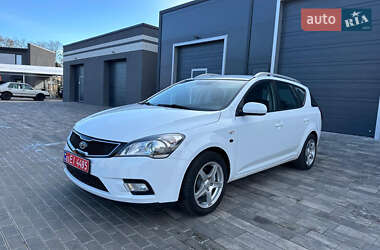 Универсал Kia Ceed 2012 в Луцке