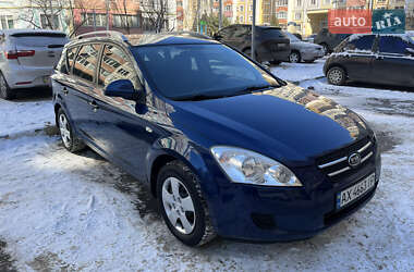 Универсал Kia Ceed 2007 в Песочине