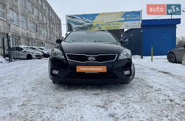 Универсал Kia Ceed 2012 в Сумах