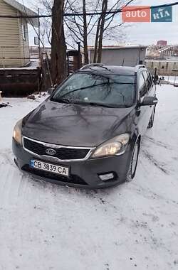 Универсал Kia Ceed 2010 в Киеве
