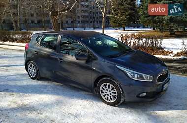 Хетчбек Kia Ceed 2013 в Києві