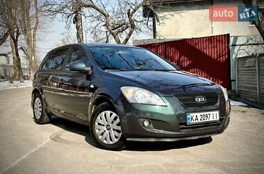 Хетчбек Kia Ceed 2008 в Києві