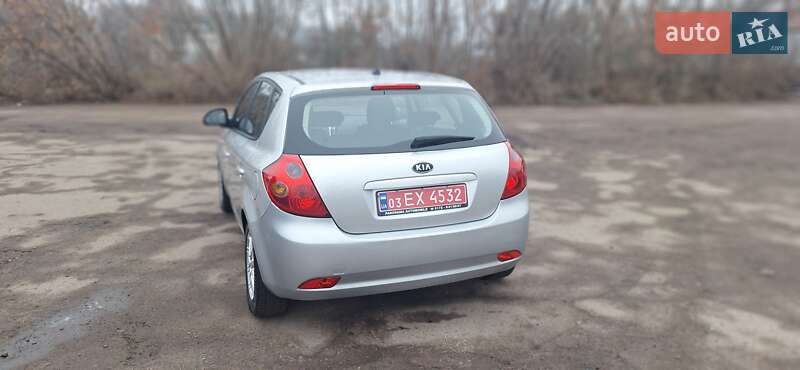 Хэтчбек Kia Ceed 2007 в Нежине