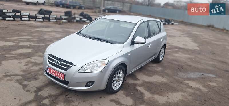 Хэтчбек Kia Ceed 2007 в Нежине