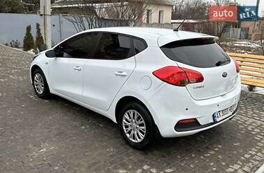 Хэтчбек Kia Ceed 2015 в Харькове