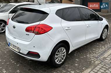 Хэтчбек Kia Ceed 2015 в Харькове