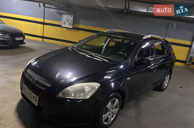 Универсал Kia Ceed 2008 в Днепре