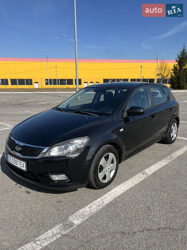 Kia Ceed 2011