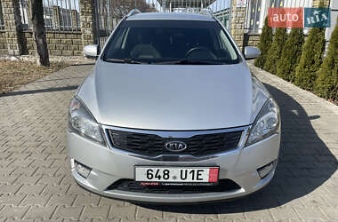 Универсал Kia Ceed 2010 в Здолбунове