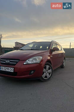 Универсал Kia Ceed 2009 в Ромнах