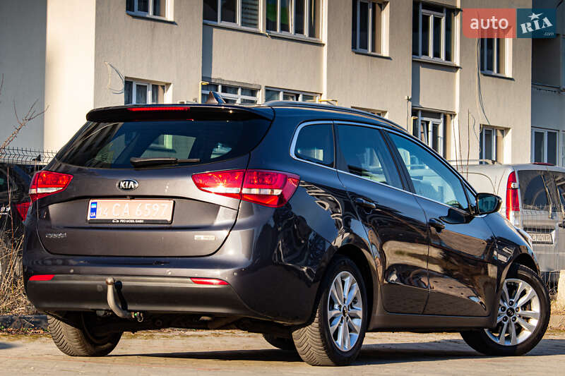 Универсал Kia Ceed 2018 в Львове