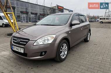 Хетчбек Kia Ceed 2007 в Миколаєві