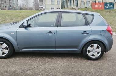 Хэтчбек Kia Ceed 2008 в Дружковке