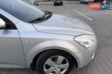 Хетчбек Kia Ceed 2008 в Козельщині