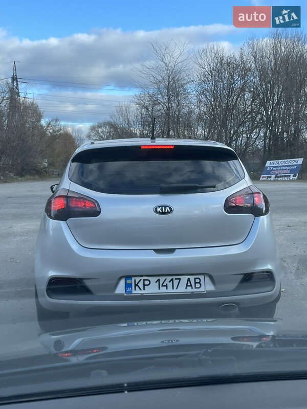Хетчбек Kia Ceed 2014 в Запоріжжі