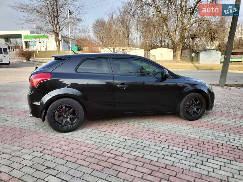 Хэтчбек Kia Ceed 2008 в Запорожье фото 2 Хэтчбек Kia Ceed 2008 в Запорожье