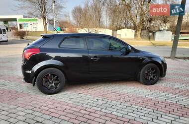 Хетчбек Kia Ceed 2008 в 