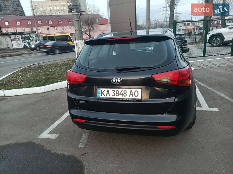 Универсал Kia Ceed 2012 в Киеве