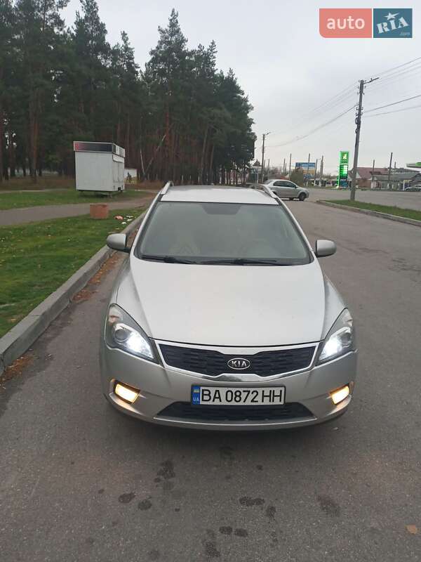 Kia Ceed 2011