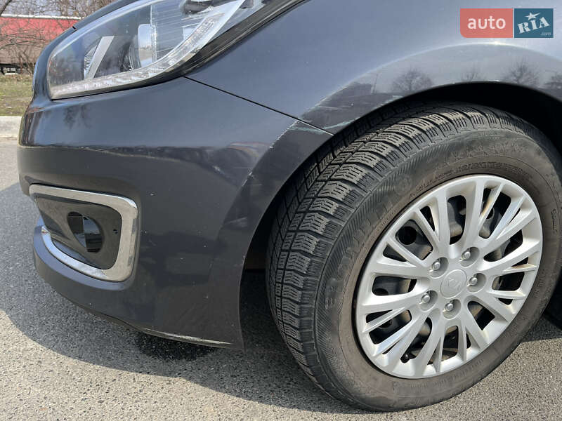 Хэтчбек Kia Ceed 2017 в Буче