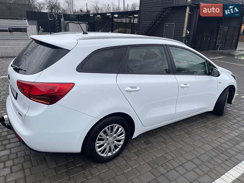 Универсал Kia Ceed 2014 в Звягеле