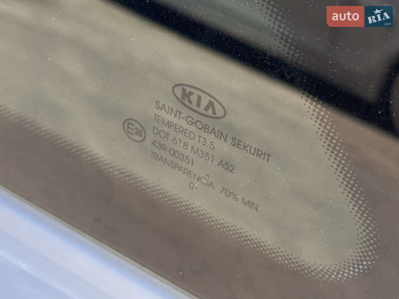 Универсал Kia Ceed 2011 в Сумах