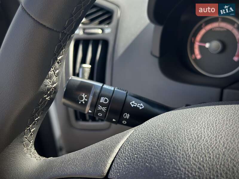 Универсал Kia Ceed 2011 в Сумах