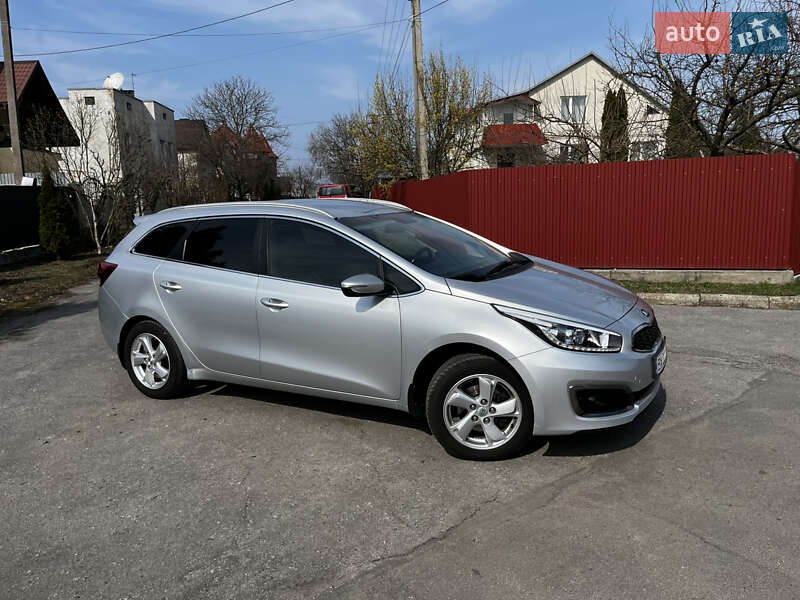 Универсал Kia Ceed 2016 в Хмельницком