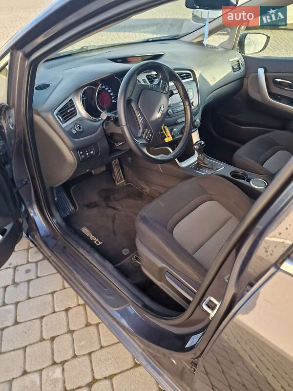Универсал Kia Ceed 2013 в Львове фото 16 Универсал Kia Ceed 2013 в Львове