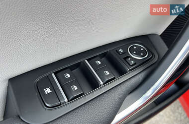Хэтчбек Kia Ceed 2019 в 